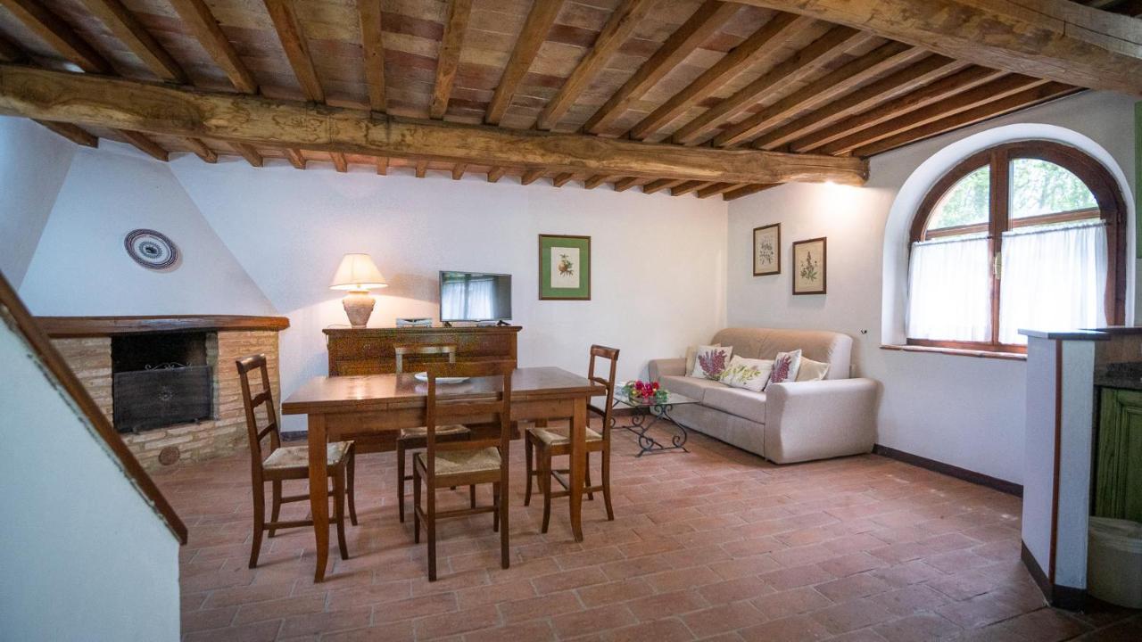 Poggio Al Palio Aparthotel San Lorenzo a Merse Ngoại thất bức ảnh