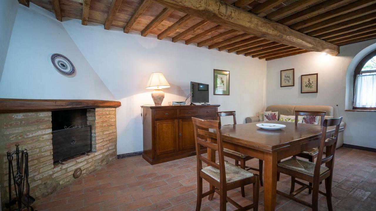 Poggio Al Palio Aparthotel San Lorenzo a Merse Ngoại thất bức ảnh