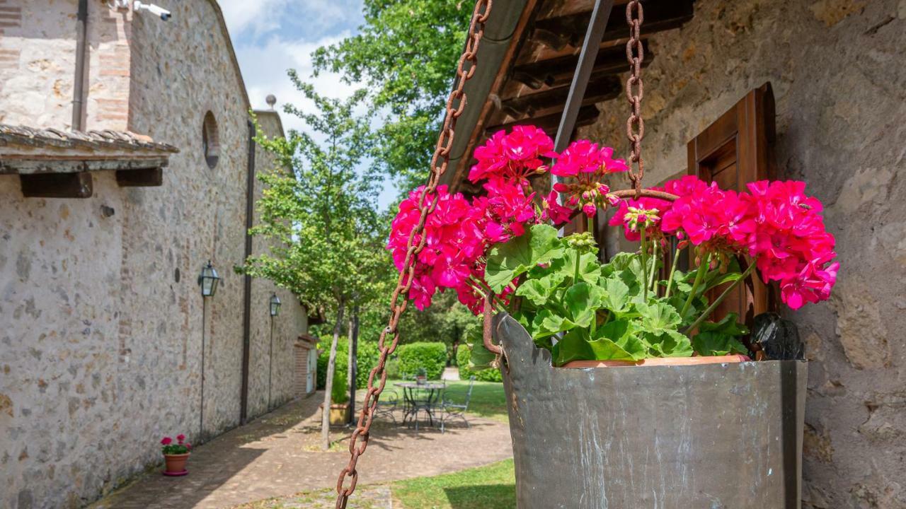 Poggio Al Palio Aparthotel San Lorenzo a Merse Ngoại thất bức ảnh